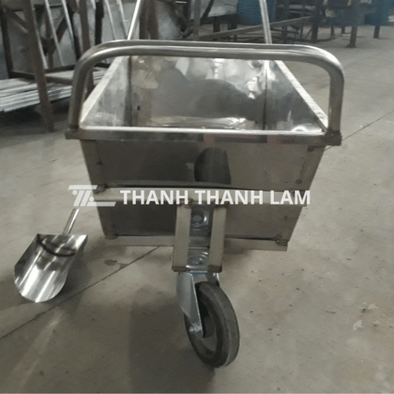 Xe đẩy inox cho trại chăn nuôi