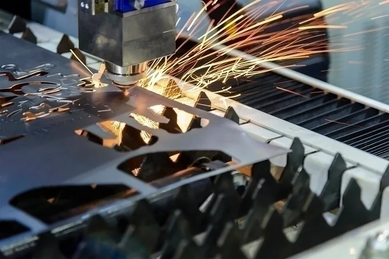 Gia công cắt laser inox